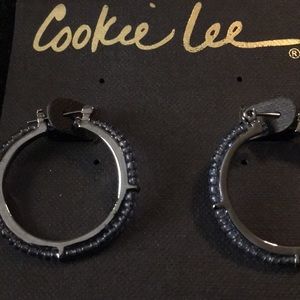 Hoop earrings with blue beading - BNWT